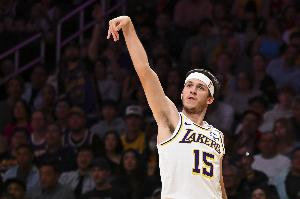 你的里皇！里夫斯：我能够以自己的方式打球 是我充满自信的原因