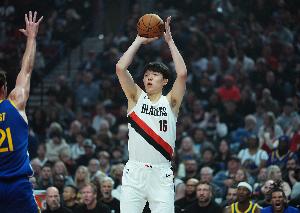 媒体人：战爵士无论杨瀚森个人状态还是球队对其使用都会成为焦点