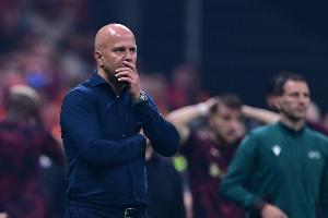 斯洛特迎大考！利物浦联赛杯出局，11天内将对阵维拉、皇马、曼城